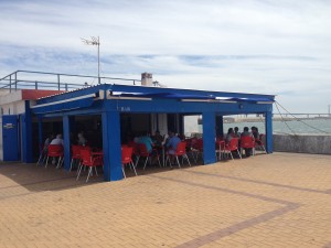 Bar Manolo, en la Punta San Felipe, en Cdiz. 